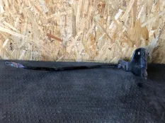 Кронштейн замка капота Toyota RAV4 2005 5321742050 ACA20 1CDFTV