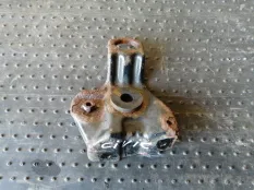 Крепление радиатора Honda Civic 2007 74176SMGE00 5D R18A2, переднее левое