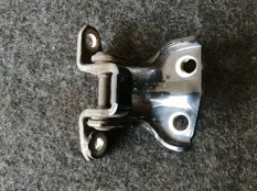 Петля двери Mitsubishi Pajero Sport 2006 MB546471 K94 4D56, задняя левая