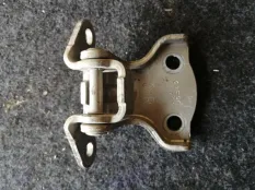 Петля двери Chevrolet Captiva 2007 96623964 C100 Z24SED, задняя правая