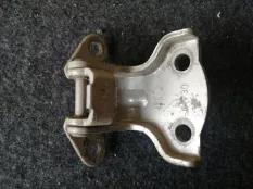 Петля двери Chevrolet Captiva 2007 96623964 C100 Z24SED, задняя левая