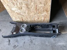 Подлокотник BMW 745i 2004 51168223326 E65 N62B44