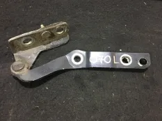 Петля багажника Honda CR-V 2009 68260SWWE01ZZ RE5 R20A2, задняя левая