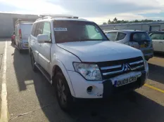 Педаль газа Mitsubishi Pajero 2009 1600A014 V98W 4M41