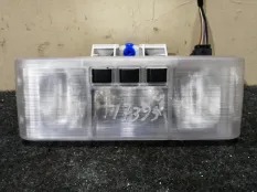 Плафон салонный Land Rover Discovery 2006 XDE500192LUM L319 276DDT