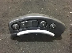 Кнопки на руль Land Rover Range Rover 2004 YUB000080PUY L322 M62B44