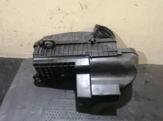 Корпус воздушного фильтра Peugeot 407 2006 1427L3 UHZ