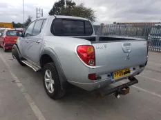 Блок управления Mitsubishi L200 2006 MN141534 KB4T 4D56U