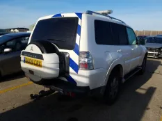Блок управления Mitsubishi Pajero 2009 MB649187 V98W 4M41