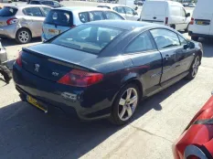 Патрубок воздушный Peugeot 407 2006 0382FW UHZ