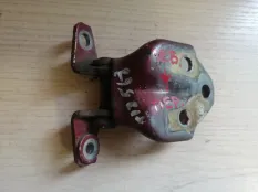 Петля двери Mitsubishi Pajero Sport 2003 MB574273 K94 4D56, передняя левая