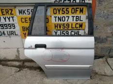 Дверь Mitsubishi Pajero Sport 2004 MR981912 K94W 4D56, задняя правая