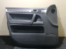 Обшивка двери Volkswagen TOUAREG 2006 7L6867012042 7L BAC, передняя левая