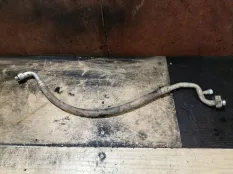 Трубка кондиционера Mitsubishi Pajero Sport 2004 MR398883 K94W 4D56