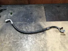 Трубка кондиционера Mitsubishi Pajero Sport 2004 MR398883 K94W 4D56