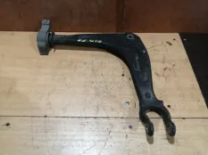 Рычаг подвески Peugeot 407 2006 1607305280 UHZ, передний правый