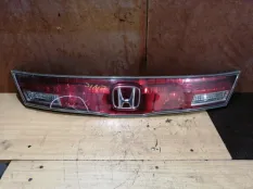 Накладка крышки багажника Honda Civic 2007 33701SMGE04 5D R18A2, задняя