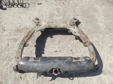 Балка подвески Land Rover Freelander 2007 LR007398 L359 224DT, передняя