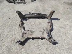 Балка подвески Land Rover Freelander 2007 LR007398 L359 224DT, передняя