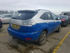 Блок предохранителей Lexus RX400H 2005 827300W571 MHU38R 3MZ-FE