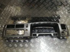 Окантовка панели приборов Mitsubishi Pajero Sport 2003 MR402289 K94W 4D56