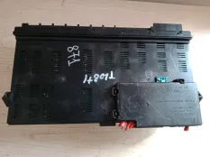Блок предохранителей Land Rover Range Rover 2003 8380409 L322 M62 B44