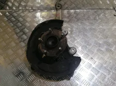 Ступица Lexus IS200d 2006 4320253010 ALE20R 2ADFHV, передняя левая