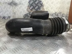 Патрубок воздушный Nissan Armada 2004 165767S000 TA60 VK56DE