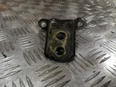 Петля двери Nissan Armada 2004 TA60 VK56DE, левая