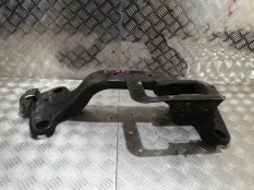 Кронштейн КПП BMW X5 2006 22316762275 E53 306D2
