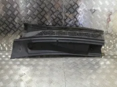 Решетка, жабо под дворники Nissan Armada 2004 668117S000 TA60 VK56DE, передний левый