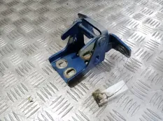 Петля двери Dodge Ram 2005 56783621AA EZB