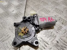 Мотор стеклоподъемника Kia Soul 2011 824501M000 AM G4FD, задний левый