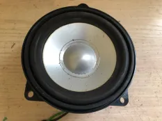 Динамик Land Rover Range Rover 2006 XQM000400 L322 368DT