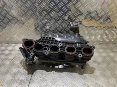 Коллектор впускной Honda Civic 2007 17100RNAA00 5D R18A2