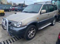 Дверь Nissan Terrano2 2005 801001F231 R20 ZD30DDTI, передняя правая