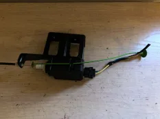 Замок крышки бензобака Land Rover Range Rover 2005-2009 67116987625 L322 428PS 080206B23541