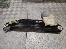 Стеклоподъемник BMW 745i 2004 7138864E E65 N62B44, задний правый