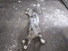 Балка подвески Honda Civic 2007 50200SMGE05 5D R18A2, передняя