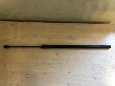 Амортизатор багажника Opel Antara 2013 95326927 C145 A22DM