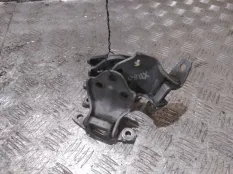 Петля двери Mitsubishi Pajero Sport 2005 K94 4D56