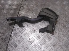 Петля капота Opel Antara 2013 95049936 C145 A22DM, передняя левая