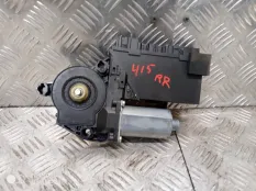 Мотор стеклоподъемника Volkswagen TOUAREG 2007 7L6959704 7L6 BKS, задний правый