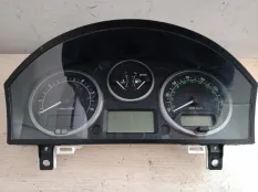 Щиток приборов Land Rover Discovery 2005 YAC500026 L319 276DT