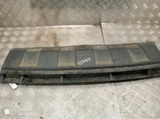 Накладка на бампер Land Rover Discovery 2005 DPC500011 L319 276DT