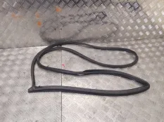 Уплотнитель двери Toyota RAV4 2010 6231242070B0 XA30 2AD-FTV, задний левый