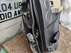 Дверь Land Rover Discovery 2005 BFA780100 L319 276DT, задняя правая