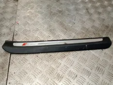 Накладка на порог AUDI Q7 2008 4L0853374E 4LB CASA, правая