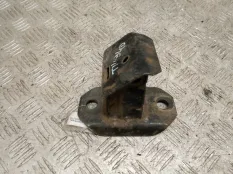 Крепление бампера Mitsubishi Pajero Sport 2002 MR259971 K96 6G72