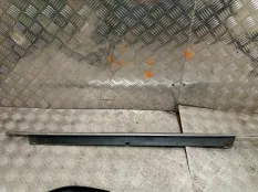 Молдинг на дверь AUDI Q7 2008 4L0853284A 4LB CASA, передний правый